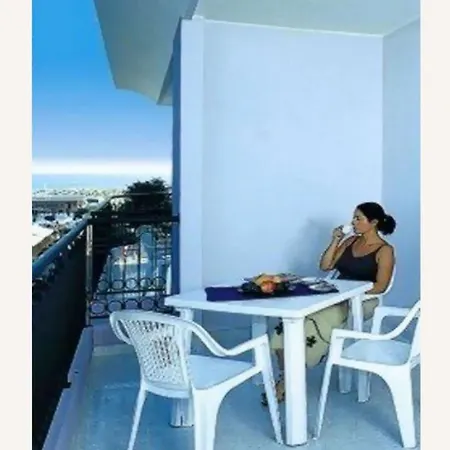 Appartement Poolside Retreat-beahost *